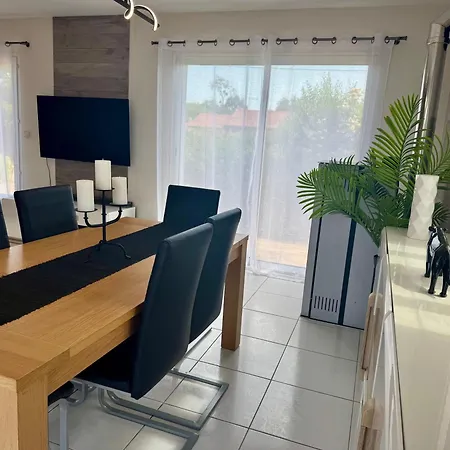 Avec Piscine * Landorthe