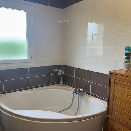 Вилла Avec Piscine Landorthe