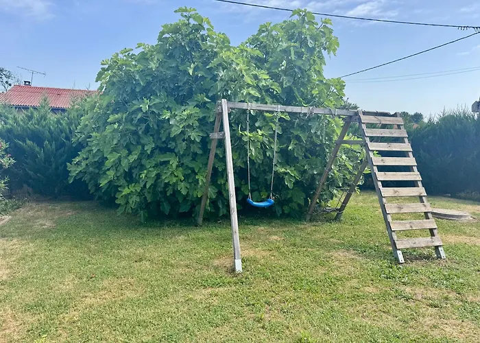 Avec Piscine * Landorthe