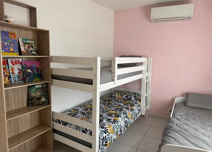 Avec Piscine וילה