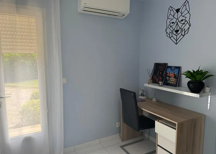 Avec Piscine וילה